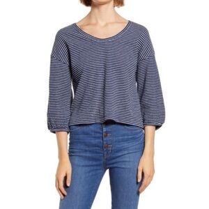 MADEWELL V-NECK BUBBLE-SLEEVE SWEATSHIRT IN BLUE